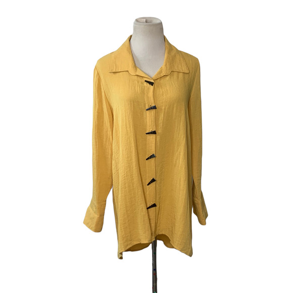 Peck & Peck Tops - Peck & Peck yellow buttoned long sleeves tunic blouse size small